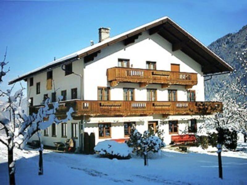 Pension Erlerhof Ried im Zillertal Luaran gambar